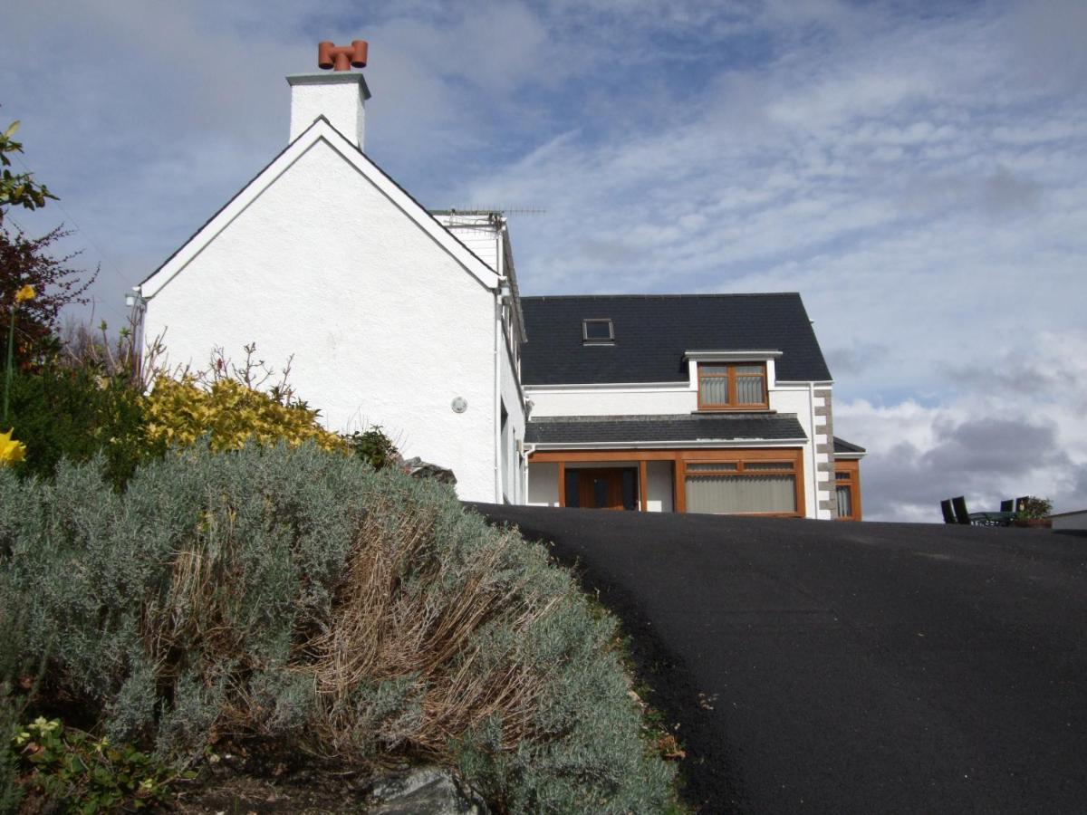Отель Caisteal Liath House Лохинвер Экстерьер фото